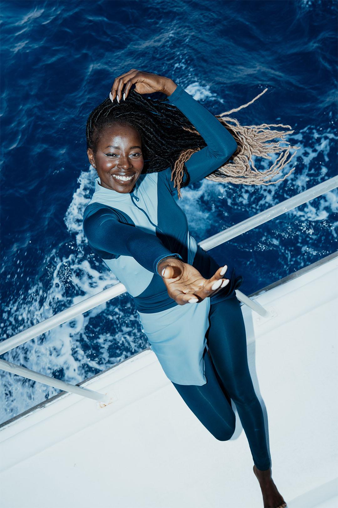 Hector Grey - ETBurkini